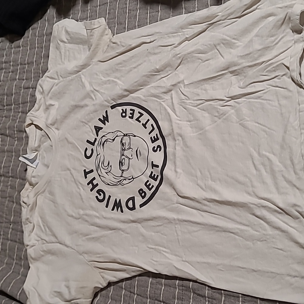 Dwight Claw Tshirt